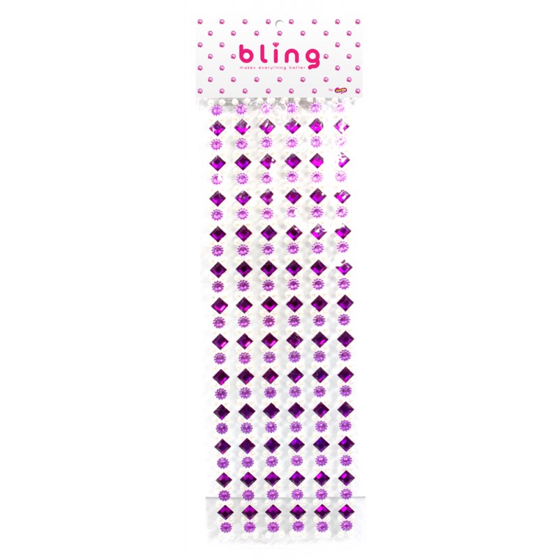 Lila Strass mit Blumen
