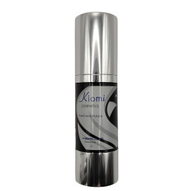 Crée des roses Ghost avec le Kiomi maquillage en créme noir. Testé par les pros, adoré par les artistes ! 